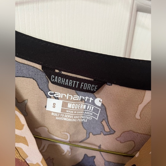 Carhartt Force Dog Park Print V-Neck Scrub Top - Picture 3 of 3